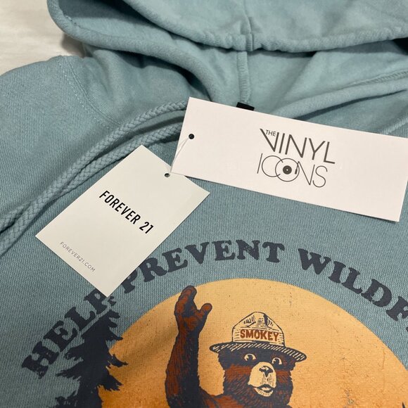 Forever 21 Unisex Montana Graphic Hoodie XS – Fits Men & Women – Green Bear Wild - Picture 3 of 8